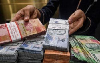 Rupiah Berpotensi Melemah Tertekan Inflasi AS dan Harga Minyak
