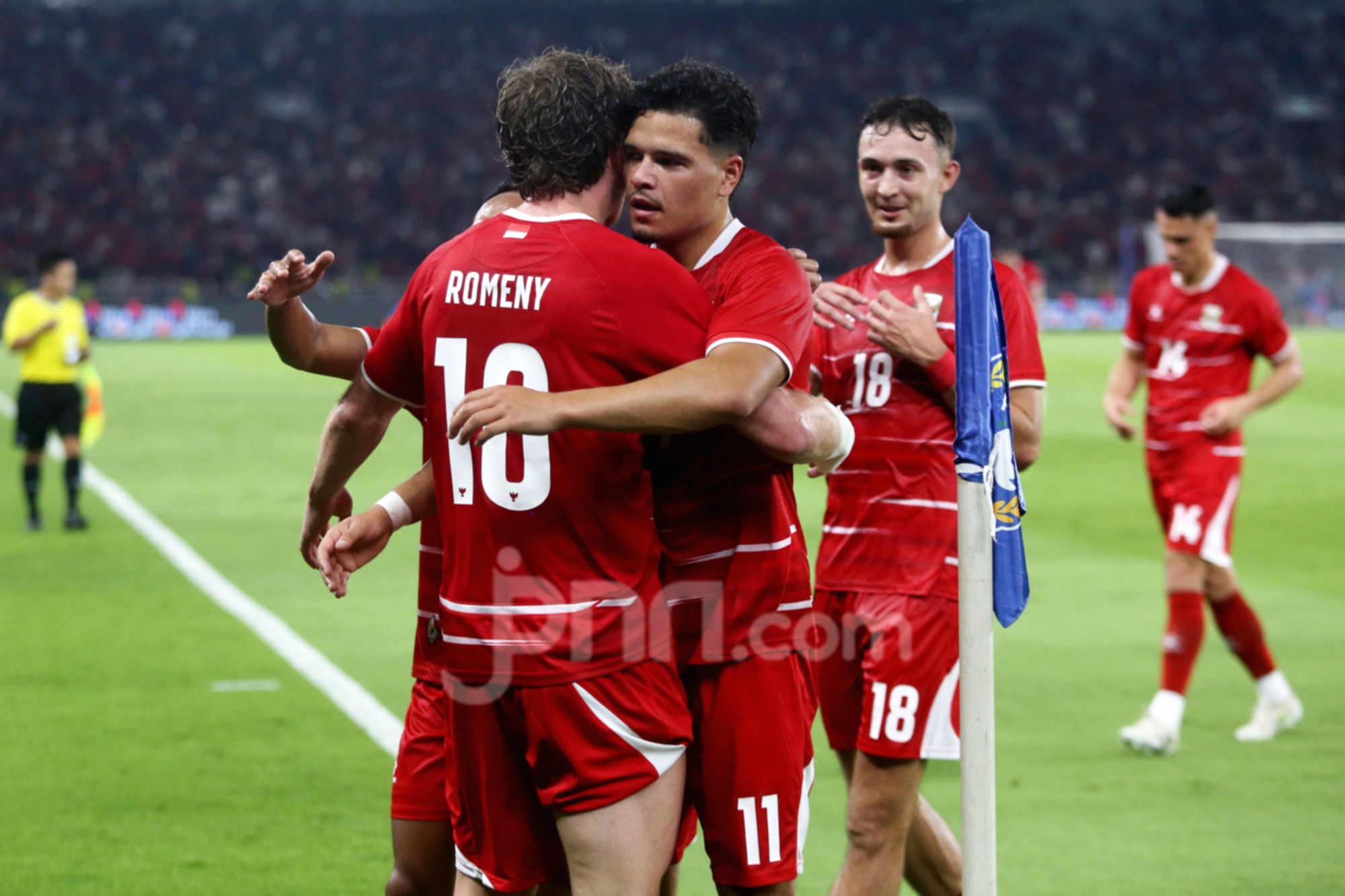 Pelatih Timnas Indonesia John Herdman saat memimpin sesi latihan jelang FIFA ASEAN Cup 2026
