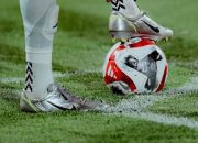 Pertandingan sepak bola Super League 2026-2027 di stadion Indonesia
