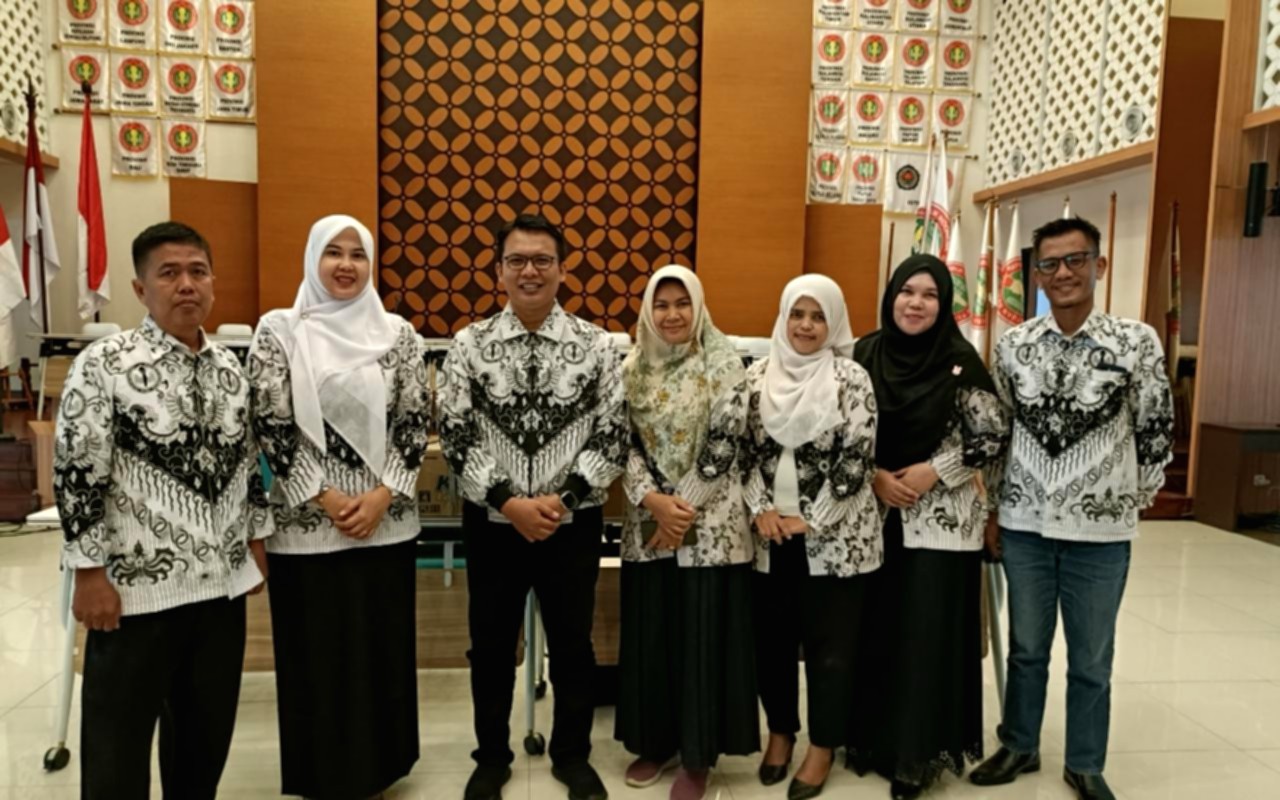 Perwakilan Forum PPPK PGRI Nasional menyampaikan aspirasi terkait penolakan mekanisme tes seleksi CPNS