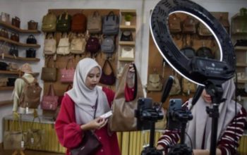 Pajak Marketplace Berlaku November, Ekonom Soroti Risiko Margin UMKM Tergerus