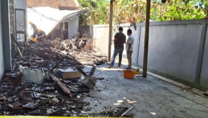 Polisi Ungkap Kebakaran Kantor TN Meru Betiri Akibat Korsleting Listrik