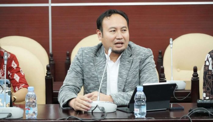Erupsi Anak Krakatau Uji Layanan Penerbangan, Rahmat Saleh Tekankan Perlindungan Penumpang