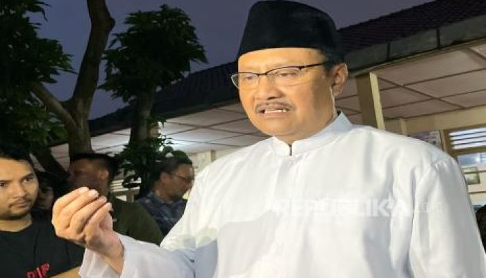 Mensos Gus Ipul Targetkan 50 Persen Penduduk Masuk Sistem Perlinsos Digital