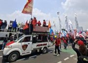 demo-buruh-hari-ini-di-gedung-dpr,-11-ribu-aparat-diterjunkan